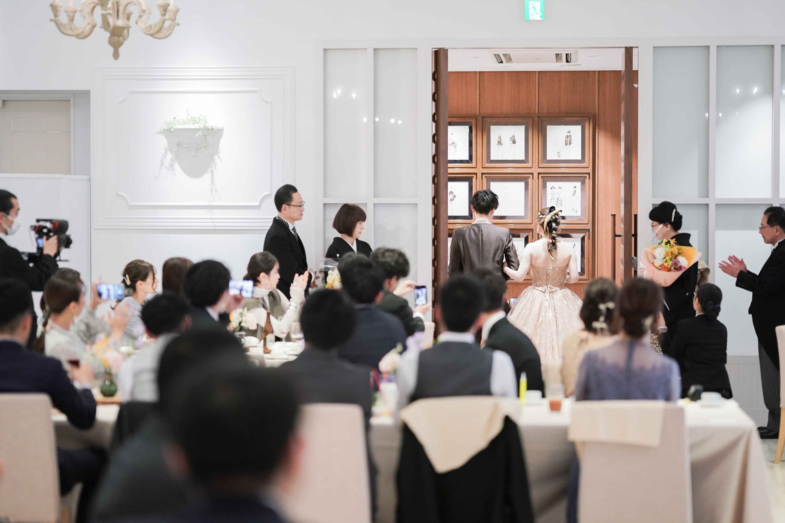 持ち込みカメラマン結婚式スナップ撮影