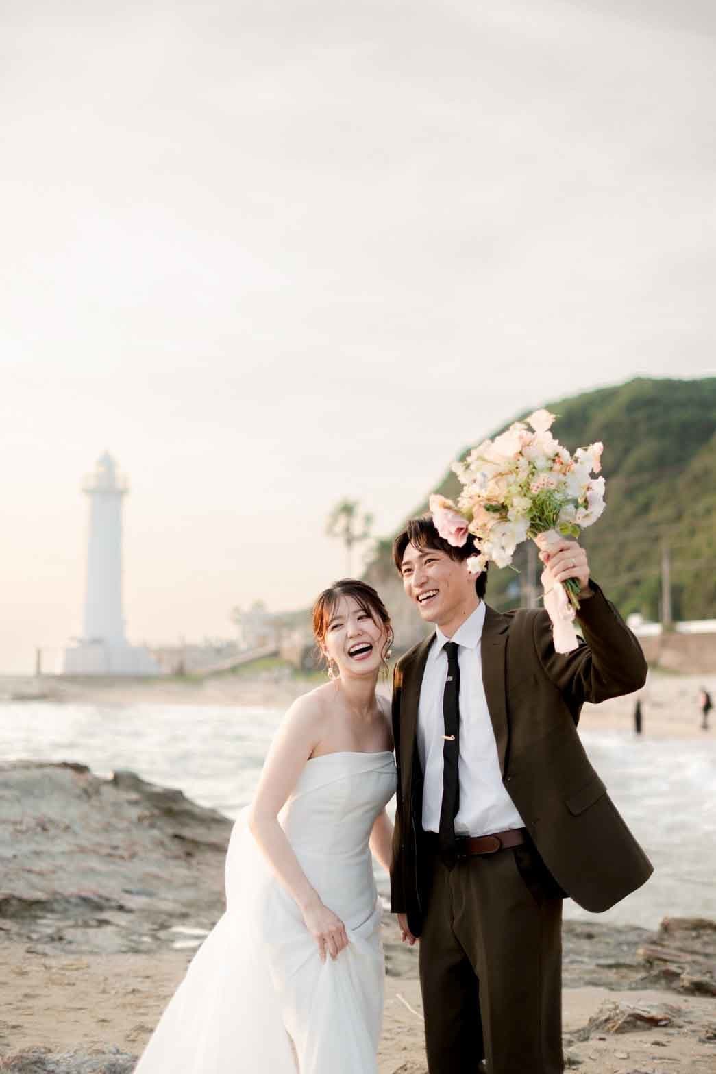 "名古屋 ロケーション前撮り ウェディングフォト 自然な笑顔"